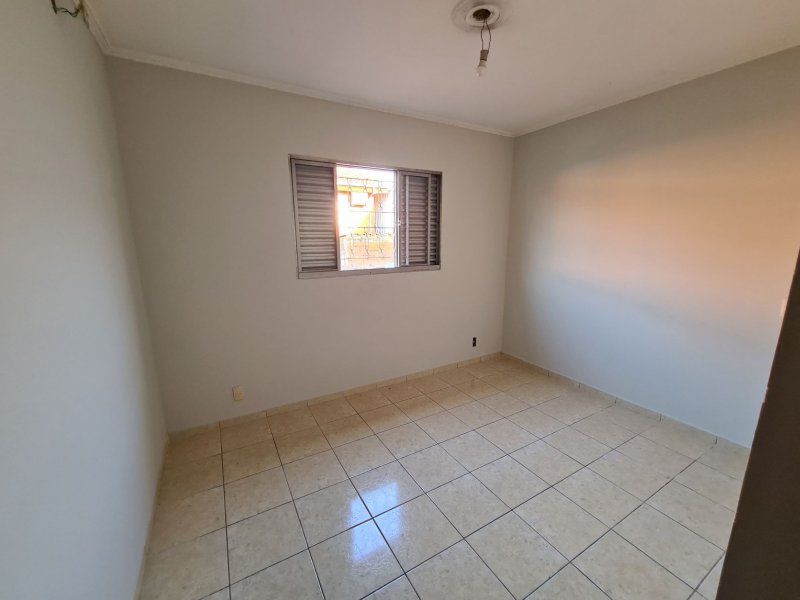 Casa à venda Jardim dos Lírios com 68m² e 2 quartos por R$ 170.000 - 205346191-14.jpg