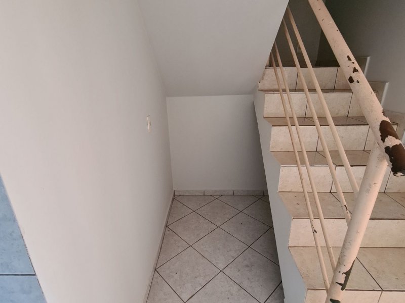 Casa à venda Jardim dos Lírios com 68m² e 2 quartos por R$ 170.000 - 217099836-13.jpg