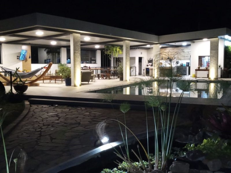 Casa de condomínio à venda Canoas com 800m² e 6 quartos por R$ 1.900.000 - 52877112-espaco-gourmet.jpg