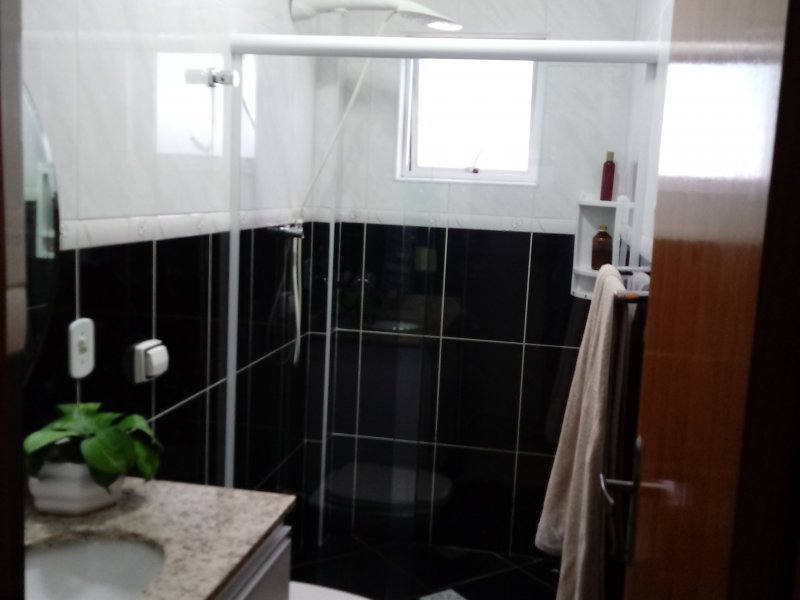 Casa à venda Vila Valença com 140m² e 3 quartos por R$ 630.000 - 1019443810-wc-social3.jpg