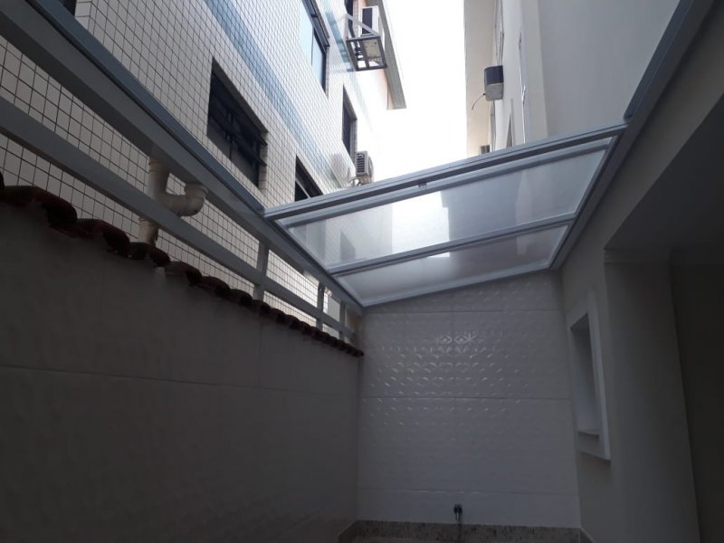 Casa à venda Vila Valença com 140m² e 3 quartos por R$ 630.000 - 1047128903-garagem-coberturamovel.jpeg