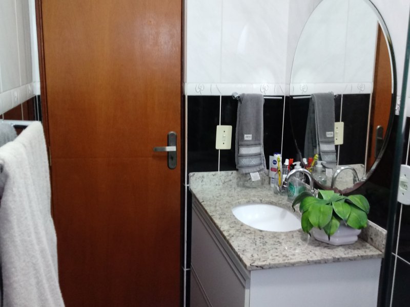 Casa à venda Vila Valença com 140m² e 3 quartos por R$ 630.000 - 1115171976-wc-social2.jpg