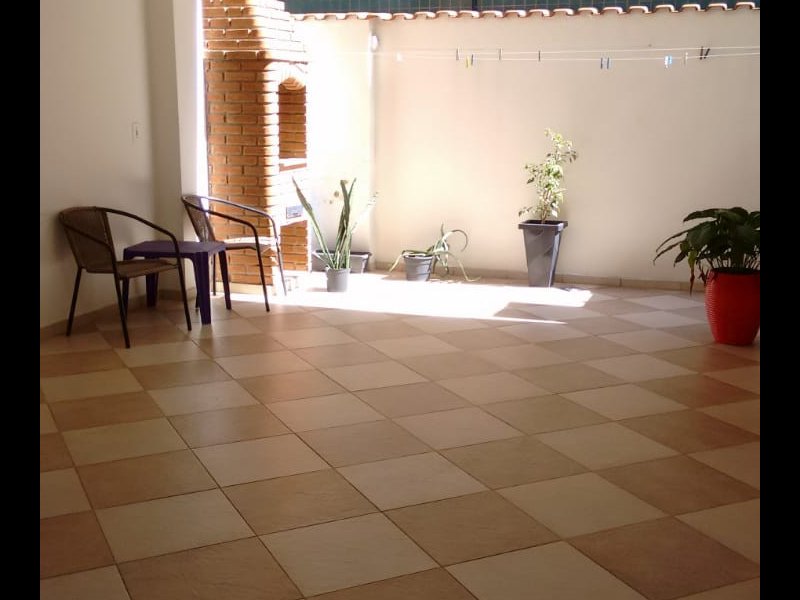 Casa à venda Vila Valença com 140m² e 3 quartos por R$ 630.000 - 113882976-garagem-churrasqueira.jpeg