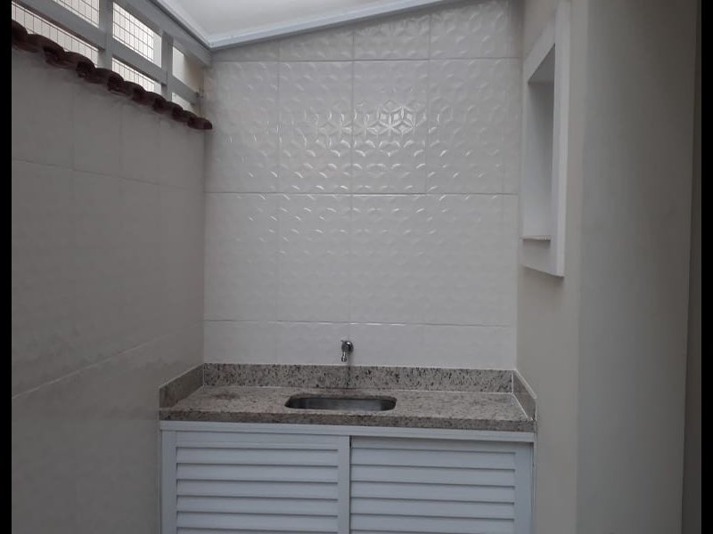 Casa à venda Vila Valença com 140m² e 3 quartos por R$ 630.000 - 470487688-garagem-pia.jpeg