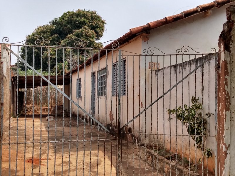 imóvel com 318m² - Vila Isabel Marin - Birigui