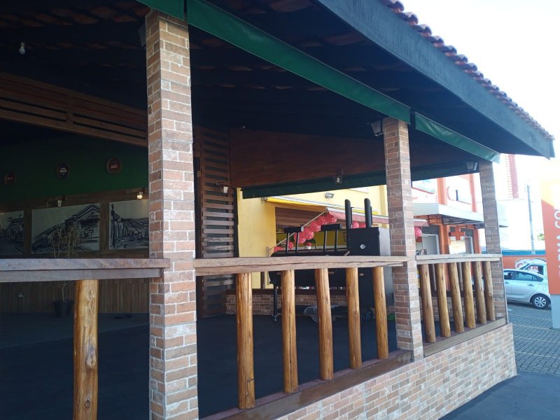 Comercial à venda Caetetuba com 400m² e 1 quarto por R$ 500.000 - 1054392126-277e0765-9109-4af7-b692-bc64d4f6f810.jpeg