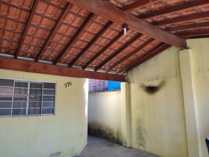Casa à venda Res. e Comercial Cidade Jardim com 140m² e 2 quartos por R$ 160.000 - 342287550-inbound2352563160976247593.jpg