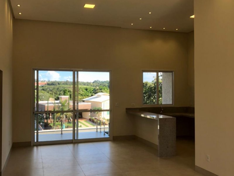 Casa à venda Chácara Primavera com 237m² e 3 quartos por R$ 850.000 - 1957880776-90e1e905-1cc6-489c-a60d-db6938ab9fbd.jpeg