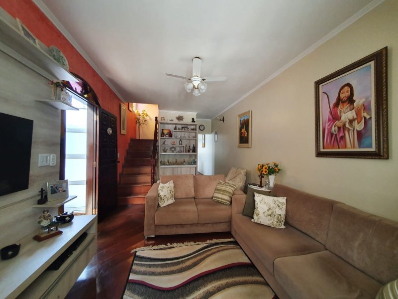 Casa à venda Jardim Bom Refúgio com 170m² e 3 quartos por R$ 630.000 - 166727543-bca2c14a-199c-49b9-abe5-12446c912439.jpeg