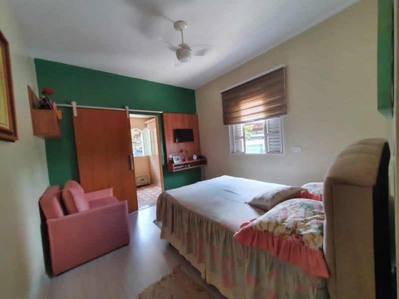 Casa à venda Jardim Bom Refúgio com 170m² e 3 quartos por R$ 630.000 - 1755022262-b59eb3db-b7fe-4962-96b6-77b75d4d4d3f.jpeg