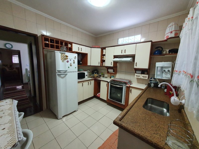 Casa à venda Jardim Bom Refúgio com 170m² e 3 quartos por R$ 630.000 - 400767435-ebb1625e-9c7a-4855-a529-ee7a261242df.jpeg