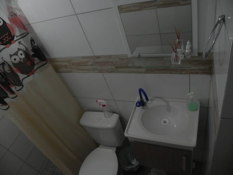 Casa à venda Candeal com 89m² e 2 quartos por R$ 110.000 - 1655801175-banho-3.jpg