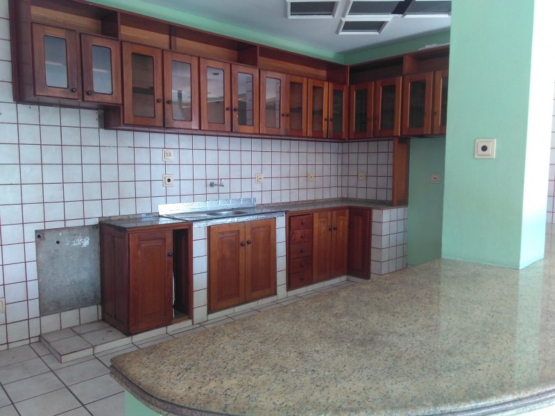 imóvel com 550m² - Cachoeirinha - Manaus