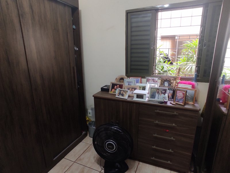 Casa à venda Parque Igaçaba com 140m² e 3 quartos por R$ 300.000 - 1631567979-inbound6146079407304080439.jpg