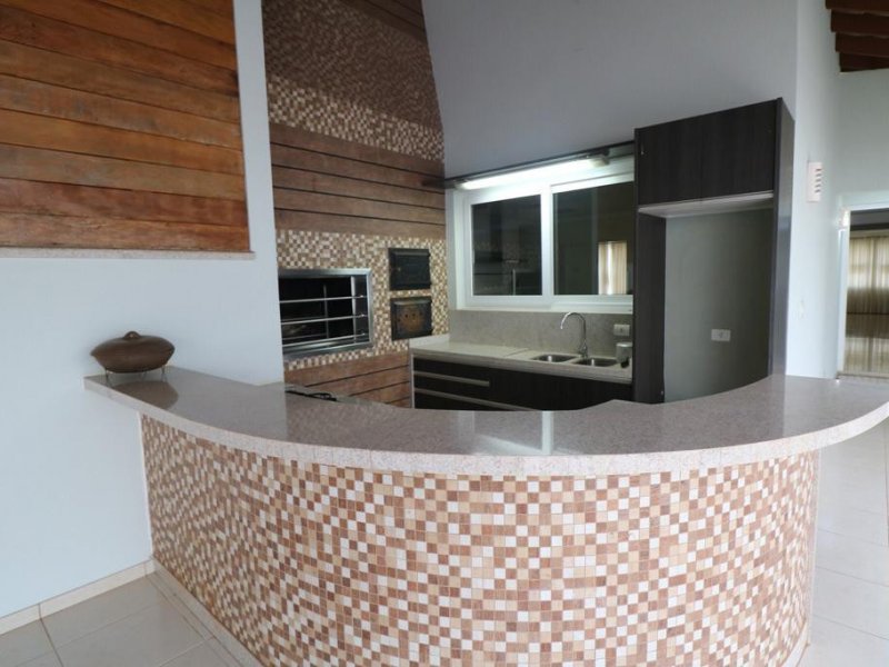 Casa de condomínio à venda Parque das Grevileas com 600m² e 4 quartos por R$ 2.790.000 - 1664171372-35815c45-6d10-4d2d-a152-073d8e24713c.jpeg