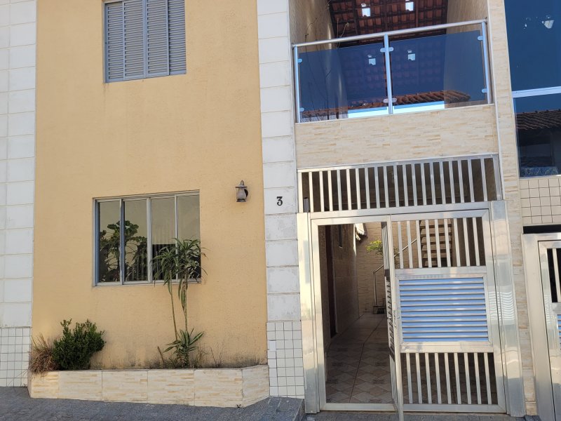 imóvel com 61m² - Vl. Santa Maria - Poá