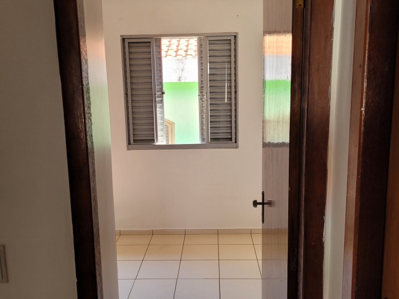 imóvel com 61m² - Vl. Santa Maria - Poá