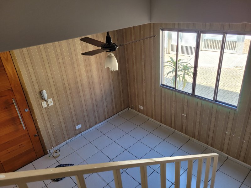 imóvel com 61m² - Vl. Santa Maria - Poá