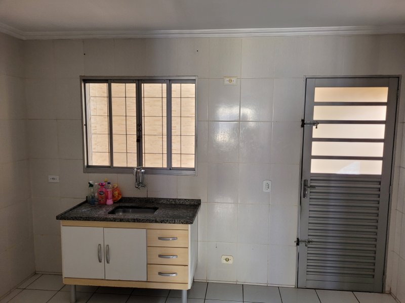 imóvel com 61m² - Vl. Santa Maria - Poá