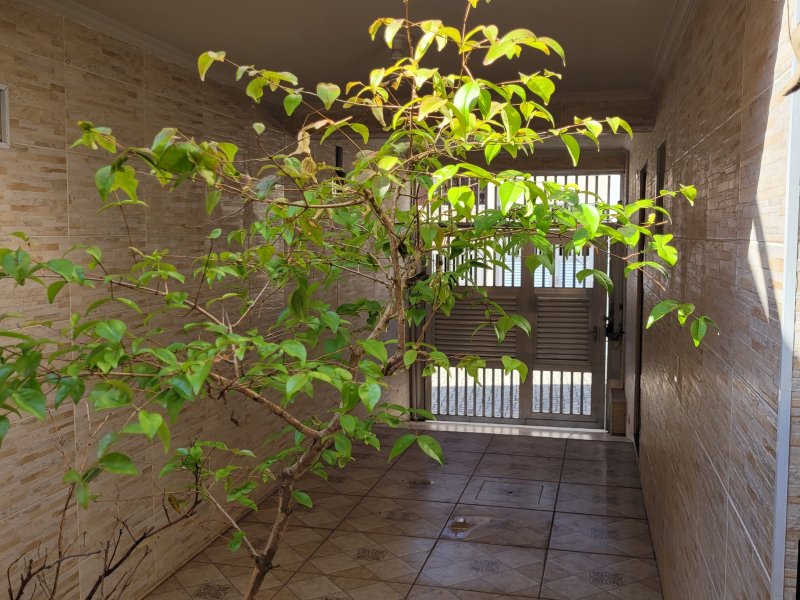 imóvel com 61m² - Vl. Santa Maria - Poá
