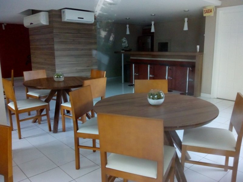 imóvel com 106m² - Barreiros - São José