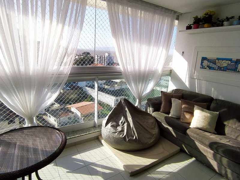 imóvel com 106m² - Barreiros - São José