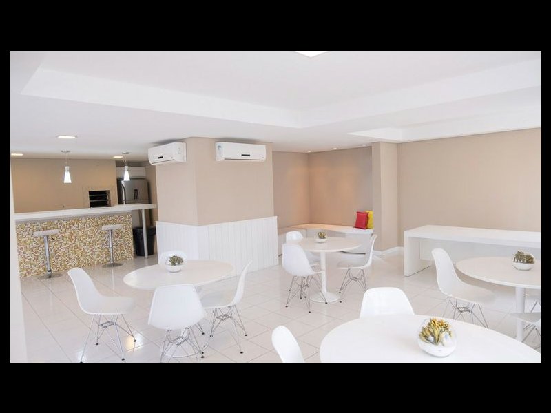 imóvel com 106m² - Barreiros - São José