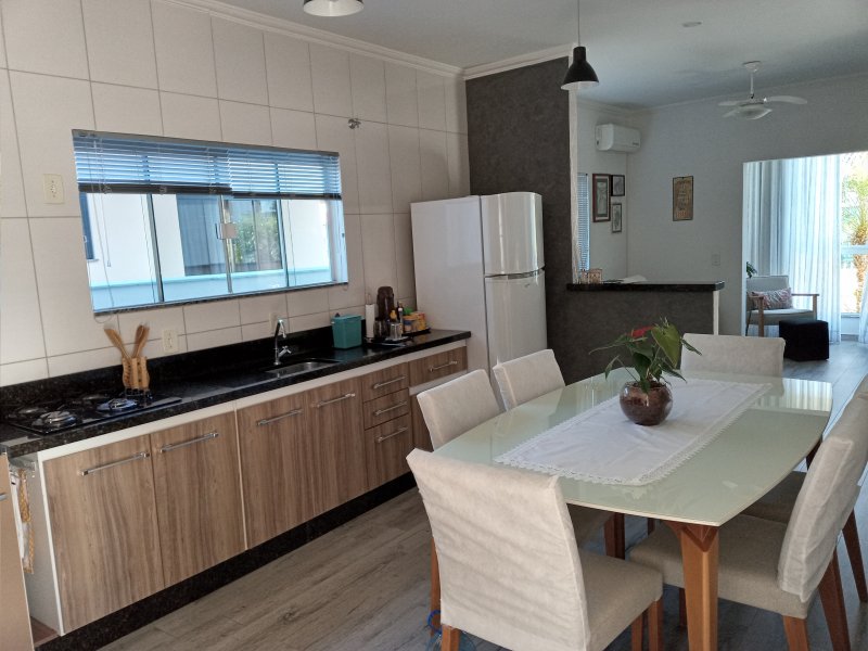 Apartamento à venda Figueira com 83m² e 2 quartos por R$ 268.000 - 1741654322-20210718-092820.jpg