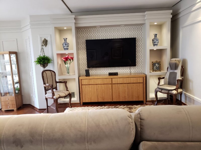 Apartamento à venda Centro com 237m² e 4 quartos por R$ 980.000 - 1654131104-sala-2.jpg