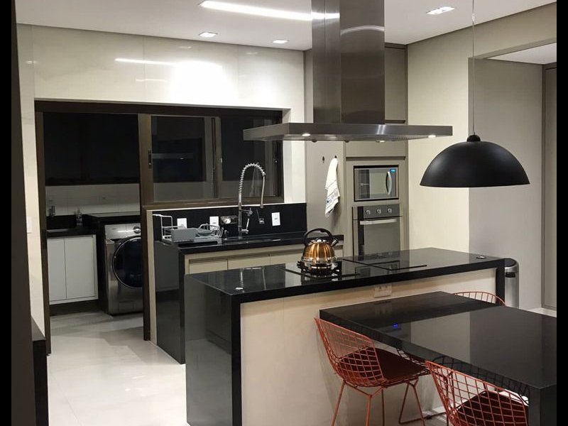 Apartamento à venda Centro com 237m² e 4 quartos por R$ 980.000 - 2132844875-cozinha-2.jpg