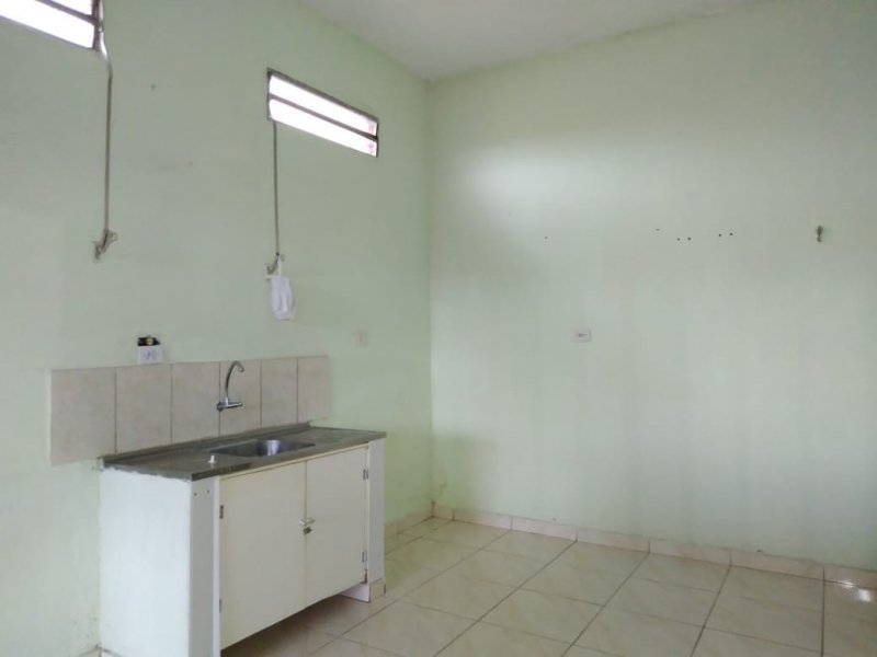 Casa à venda Jardim Nova Republica com 300m² e 2 quartos por R$ 370.000 - 42314231-img-20210408-wa0066.jpg
