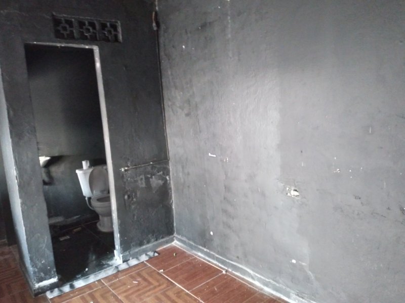 Comercial à venda SAMAMBAIA com 44m² e 1 quarto por R$ 140.000 - 302892451-20210823-131458.jpg