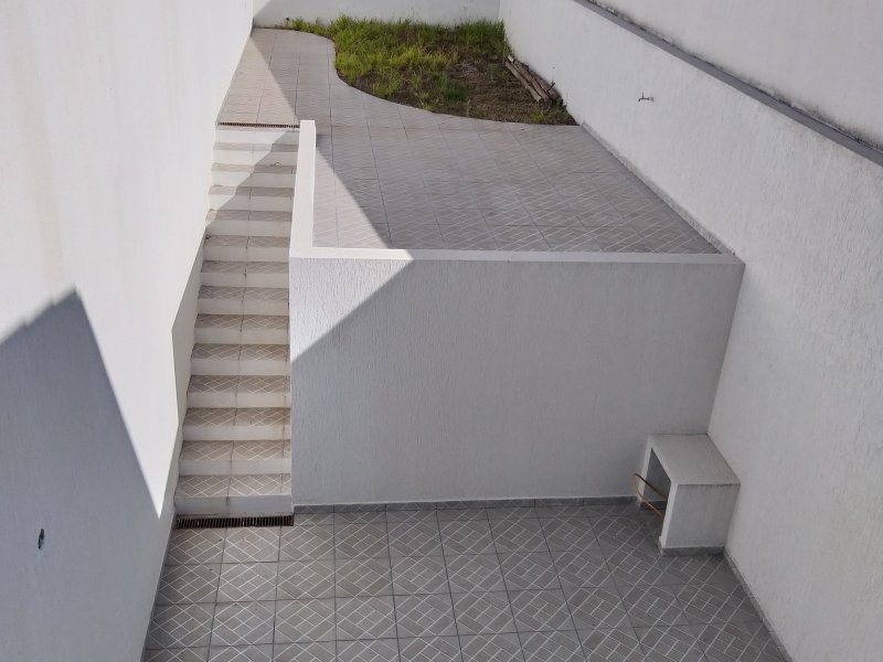 Casa à venda Jardim Pedroso com 220m² e 3 quartos por R$ 880.000 - 1957713221-24.jpg