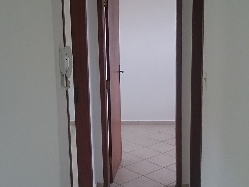 Apartamento à venda Bandeirantes com 122m² e 2 quartos por R$ 205.000 - 1612754126-03-sala.jpg