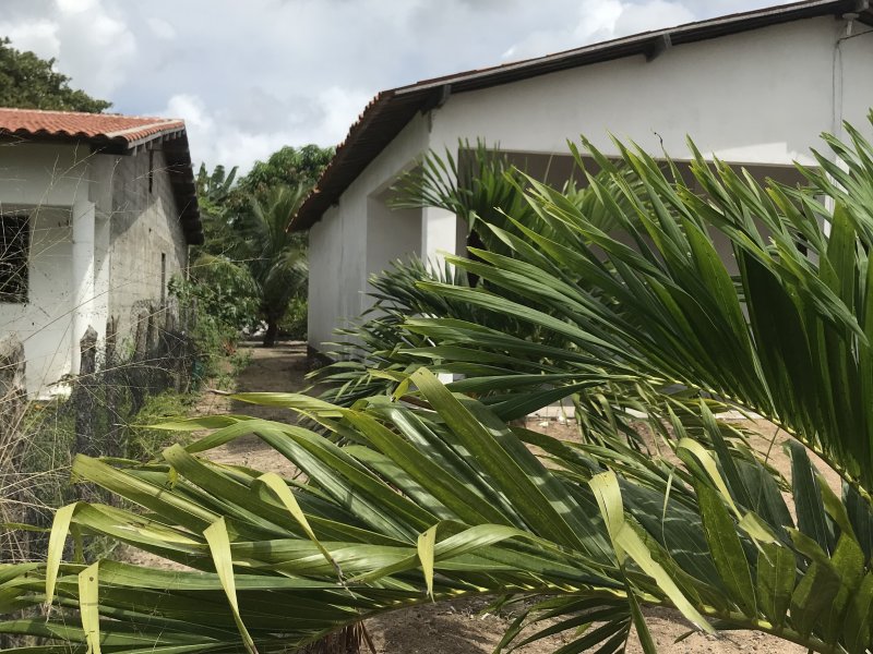 Casa à venda Genipabu com 105m² e 2 quartos por R$ 130.000 - 2002581313-2a5d7b24-949e-40a3-8e84-8eb1ea2c6f36.jpeg