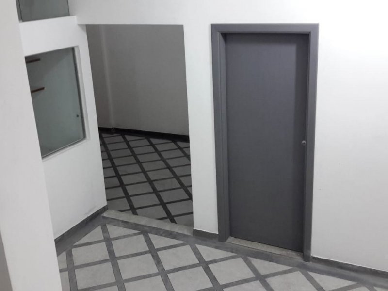 Comercial à venda Vila Nossa Sra. de Fatima com 150m² e 1 quarto por R$ 350.000 - 1534705605-img-20191126-wa0084.jpg
