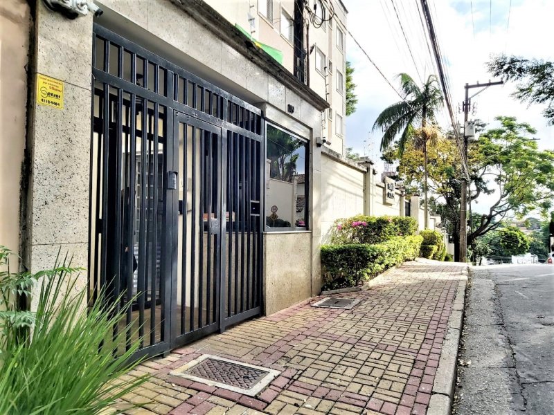Apartamento à venda Morumbi com 53m² e 3 quartos por R$ 370.000 - 483098820-rua-portaria.jpg