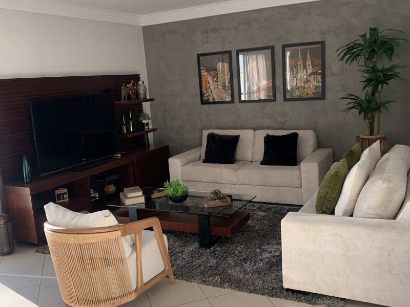 Casa à venda Jardim França com 280m² e 3 quartos por R$ 1.600.000 - 2115359158-53f6bb80-9540-4958-8623-89b3b7905b9d.jpeg