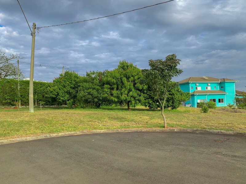 Terreno à venda AZ com 448m² e 1 quarto por R$ 177.900 - 380020113-0a0a1dfe-9465-4a44-9acf-c5880709e1c6.jpeg