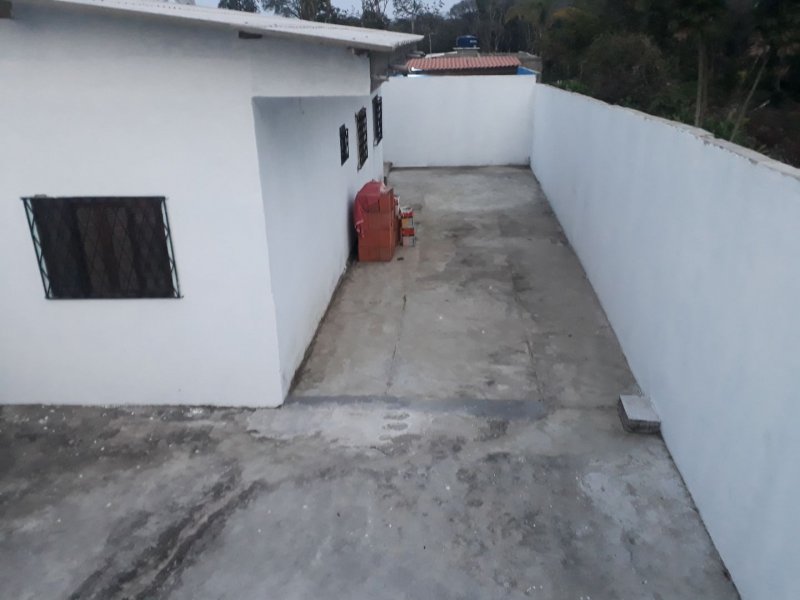 Casa à venda Santa Cruz com 117m² e 3 quartos por R$ 210.000 - 1659148978-a0958fba-2422-4f73-a797-71fa141700a4.jpg