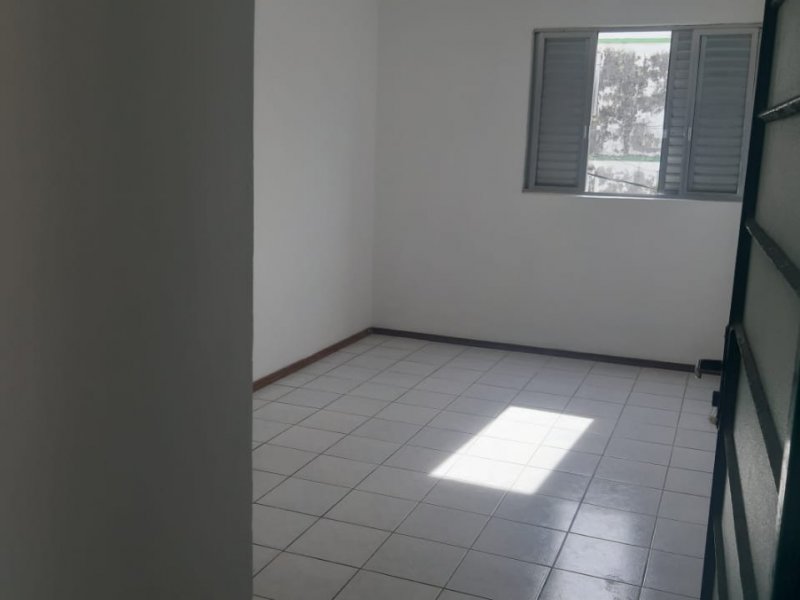 Apartamento à venda Rubem Berta com 56m² e 3 quartos por R$ 63.500 - 1590010757-whatsapp-image-2021-09-08-at-23.jpeg