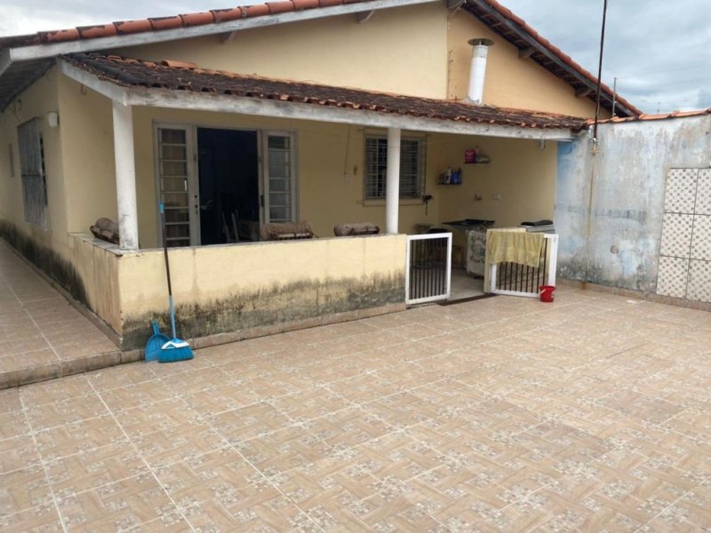 Casa à venda Balneario São João Batista II com 180m² e 2 quartos por R$ 130.000 - 1936549968-whatsapp-image-2021-09-08-at-07.jpeg