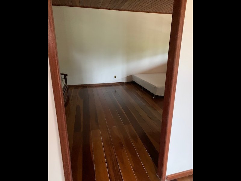 imóvel com 1100m² - Jacaroa - Maricá