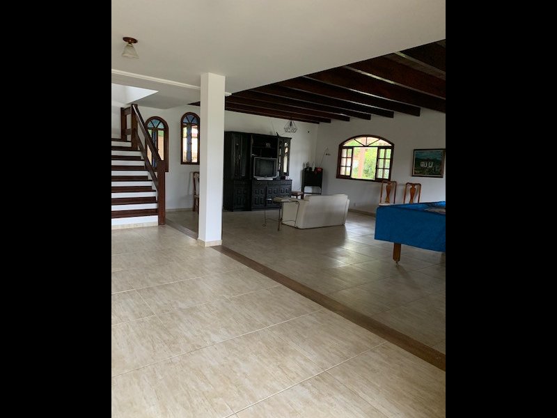 imóvel com 1100m² - Jacaroa - Maricá