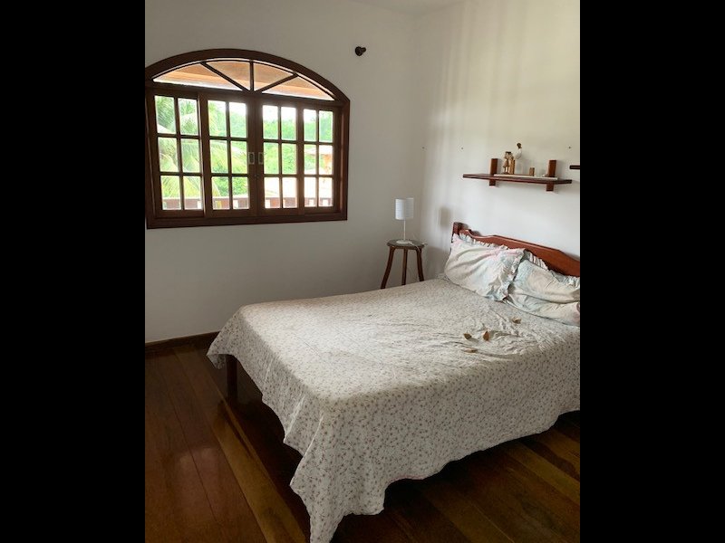 imóvel com 1100m² - Jacaroa - Maricá