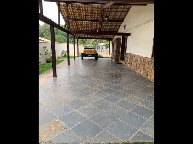 imóvel com 1100m² - Jacaroa - Maricá