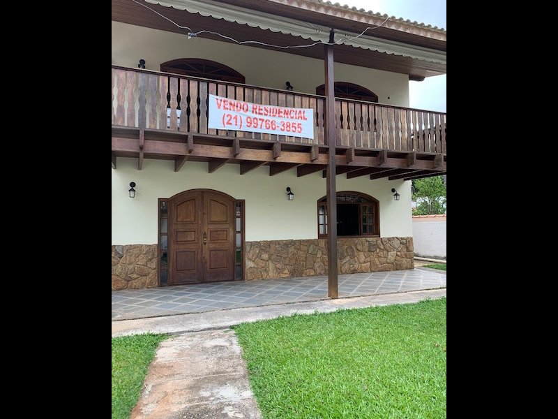 imóvel com 1100m² - Jacaroa - Maricá