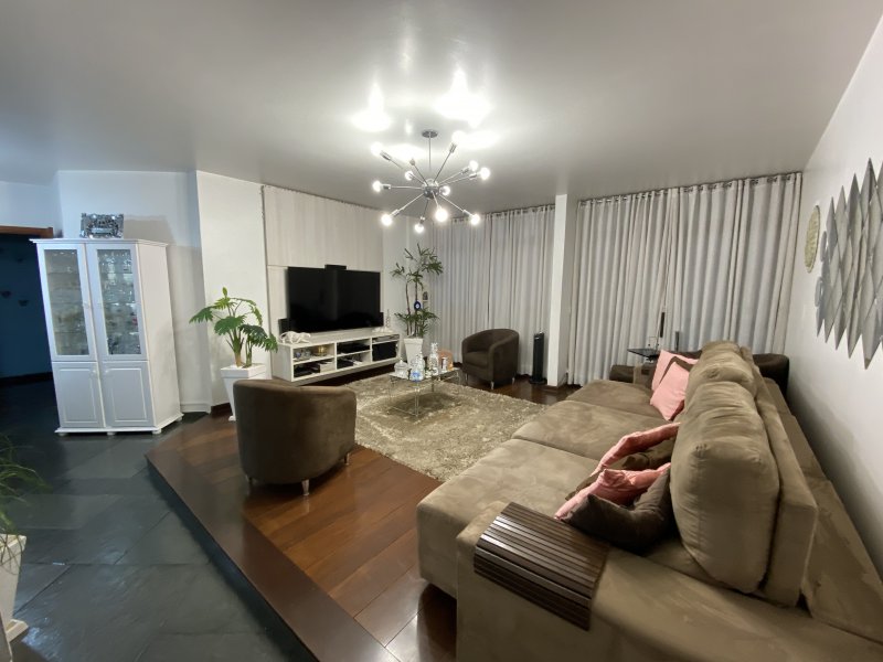 Apartamento à venda Centro com 150m² e 3 quartos por R$ 500.000 - 885366921-20848881-3585-47e8-a945-d605fec13c92.jpeg