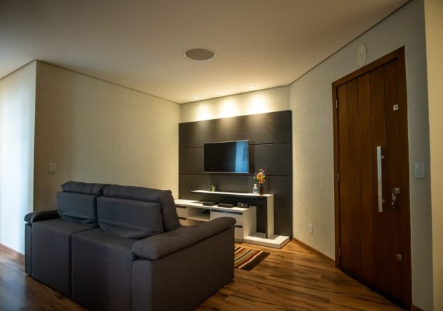 imóvel com 77m²