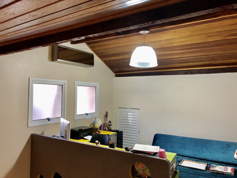Casa à venda Vila Califórnia com 255m² e 3 quartos por R$ 990.000 - 1325729961-0b6752cc-9e31-437e-8c39-0938147cae9c.jpeg